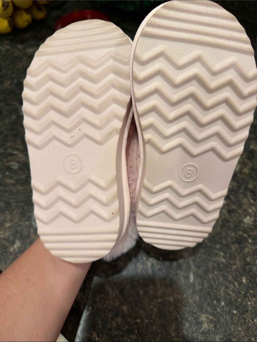 Kids Pink Faux-Fur Star Slip-On Slippers - Picture 3 of 3